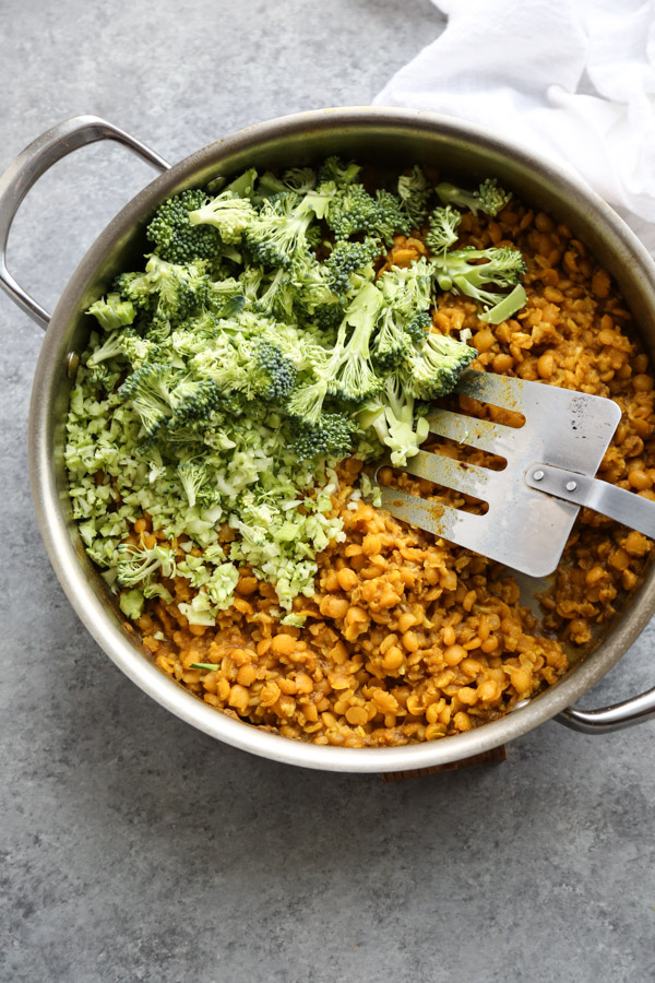 a healing cleansing ayruvedic kitchari recipe in a bowl with vegetables